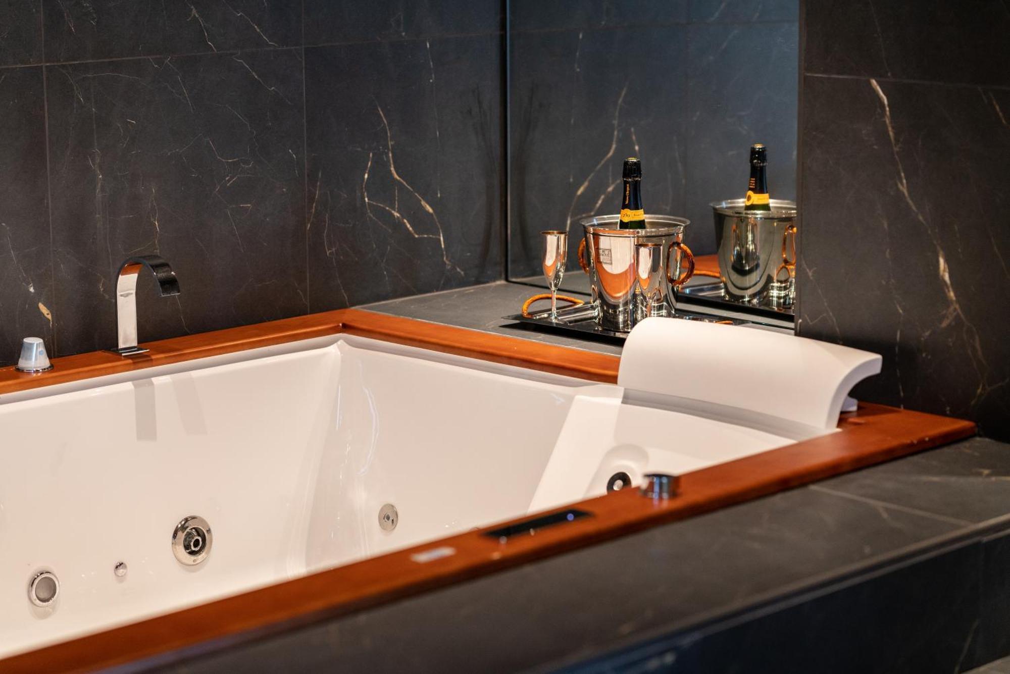 Ponte 7 Boutique Hotel Palermo Eksteriør billede