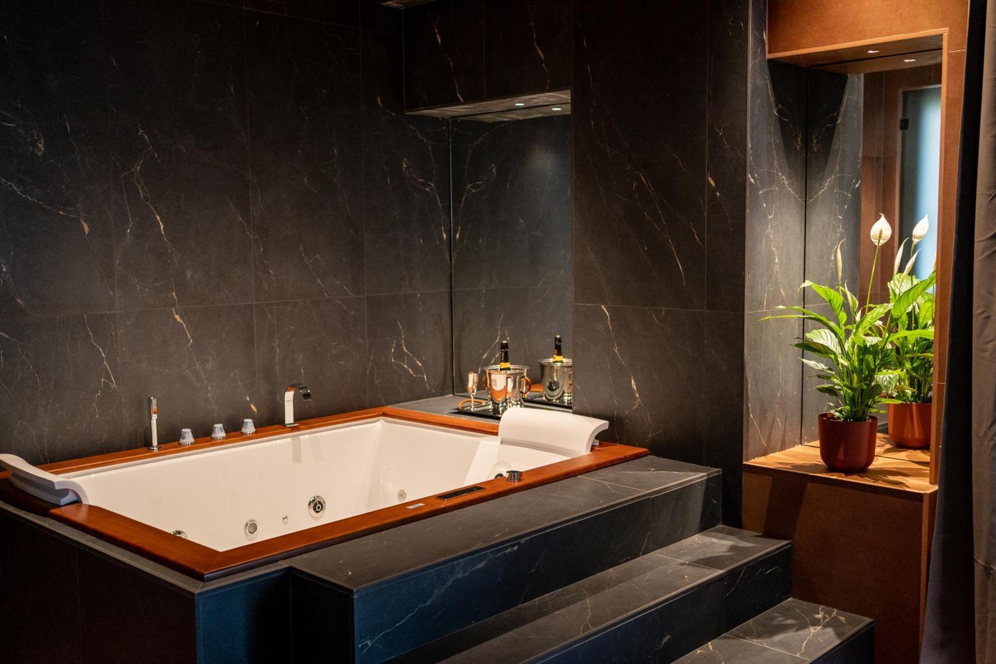 Ponte 7 Boutique Hotel Palermo Eksteriør billede